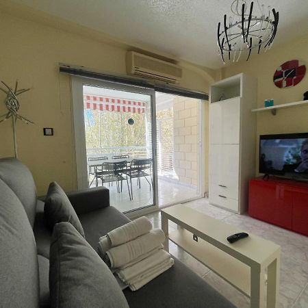 Magnificent Mediterraneo Apartment Бенидорм Экстерьер фото
