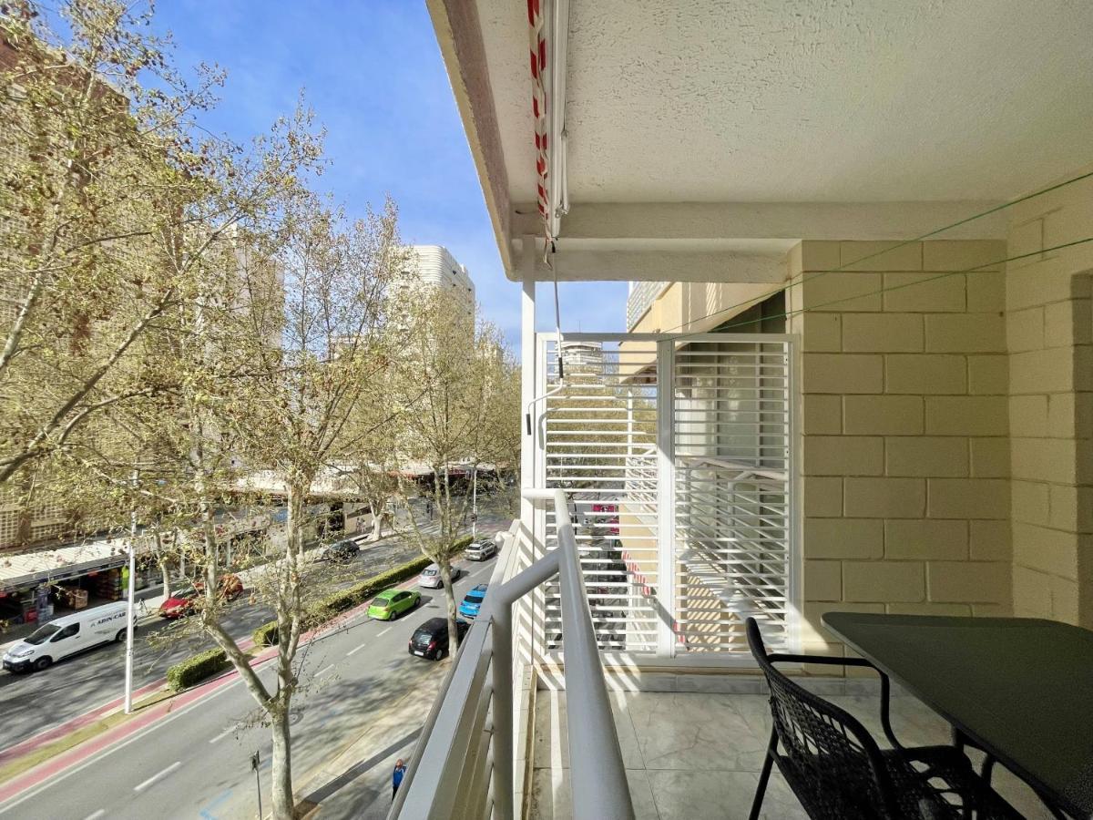 Magnificent Mediterraneo Apartment Бенидорм Экстерьер фото