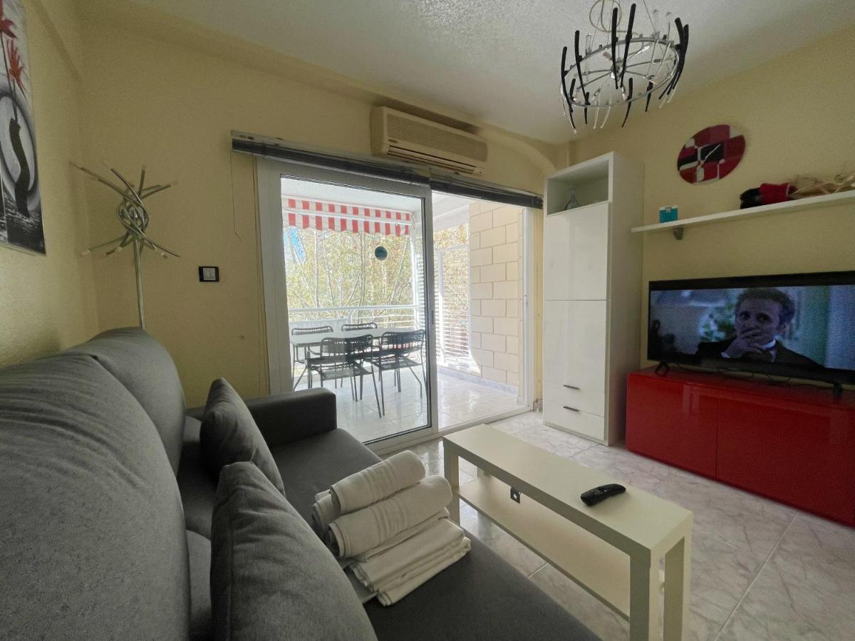 Magnificent Mediterraneo Apartment Бенидорм Экстерьер фото